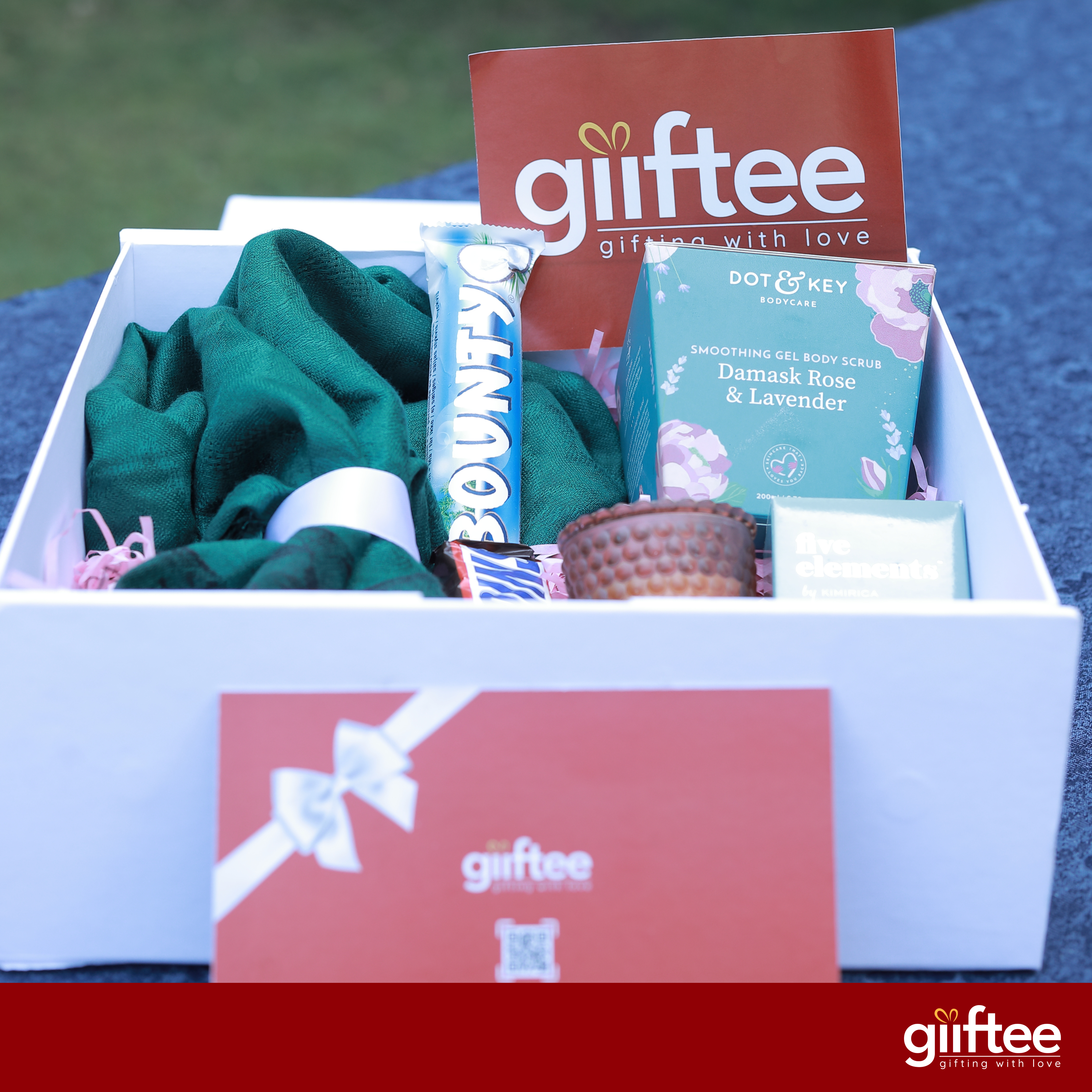 Christmas Cheer Box