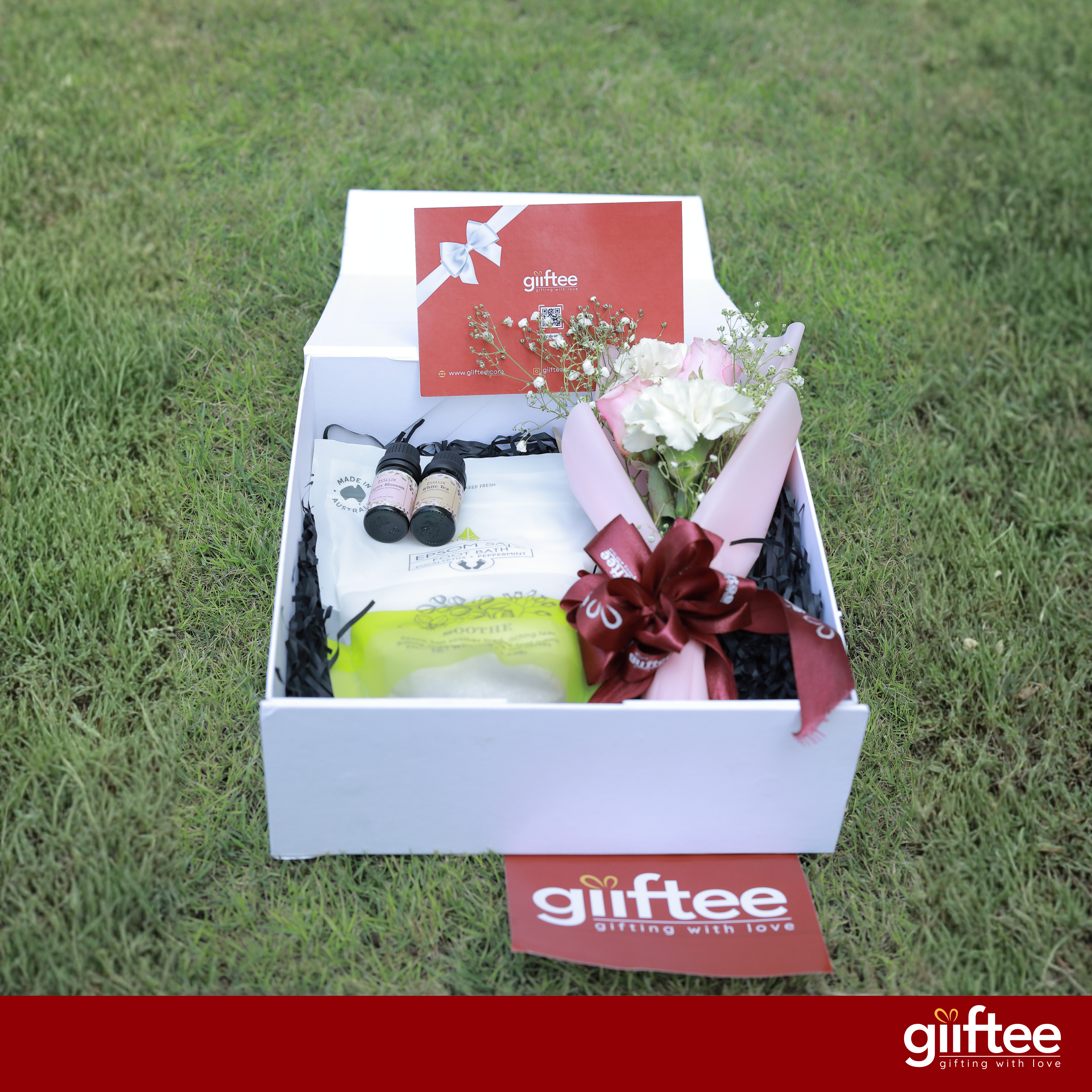 Relax & Refresh Spa Box