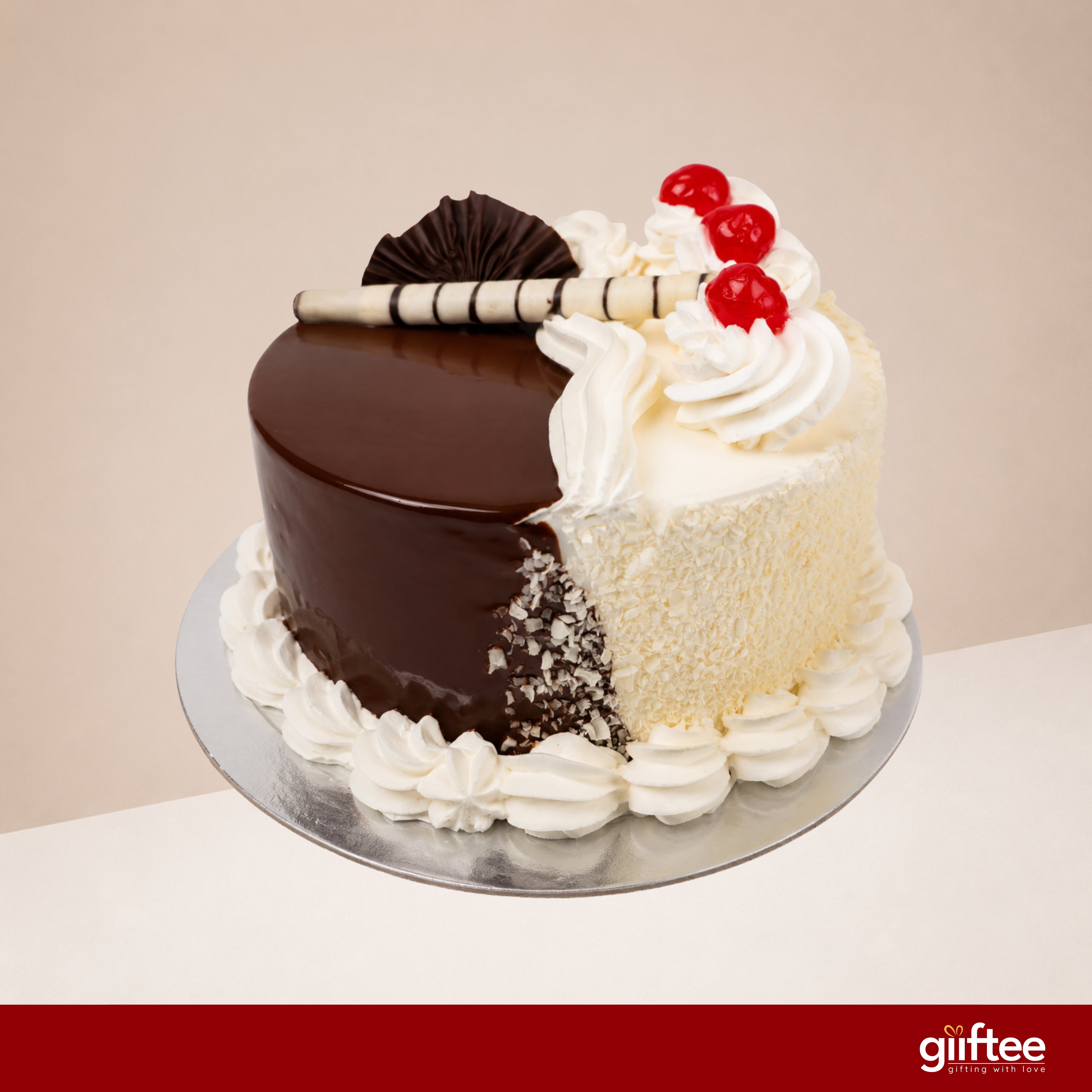Black & White Delight Cake